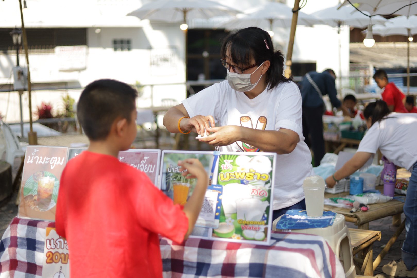 ภาพบรรยากาศกาดครั้งที่ 6